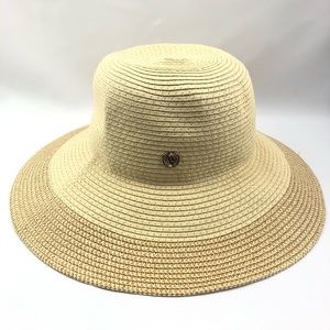 Adrienne Vittadini -  100% paper Hat